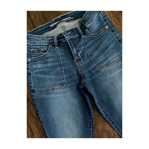 Old Navy Rockstar Skinny Jeans - Picture 3 of 5